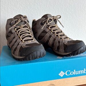 Columbia Men’s Trail Shoes